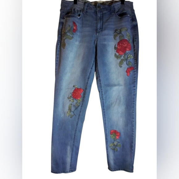 Vintage America Denim - Vintage America Embroidered Blue Jeans with Red Floral Design Bestie Jean Denim